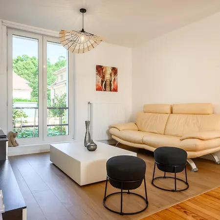 Maison La Mirabelle Nyaraló